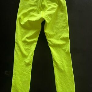 Lululemon Align high rise crop 23” Highlight Yellow size 0